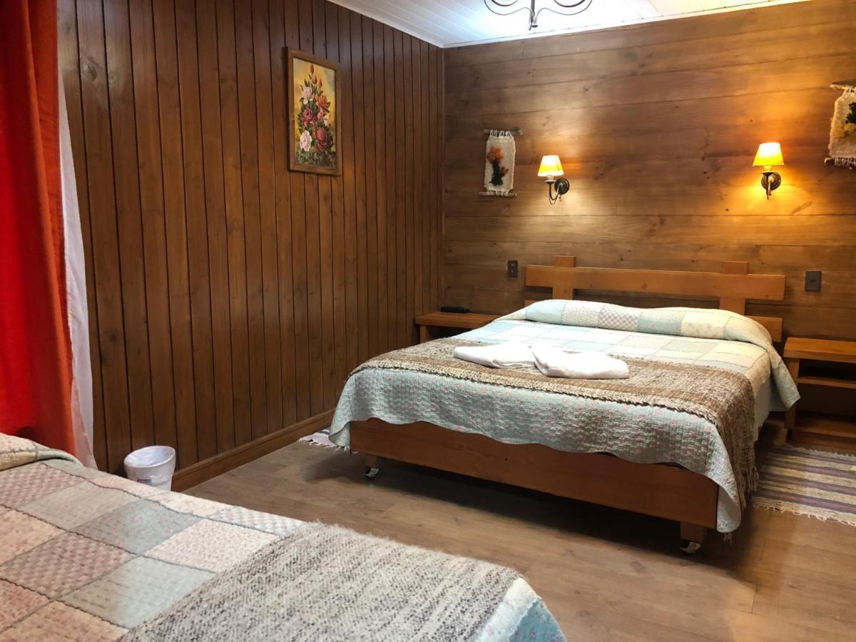 Hostal El Nogal 푸콘 외부 사진