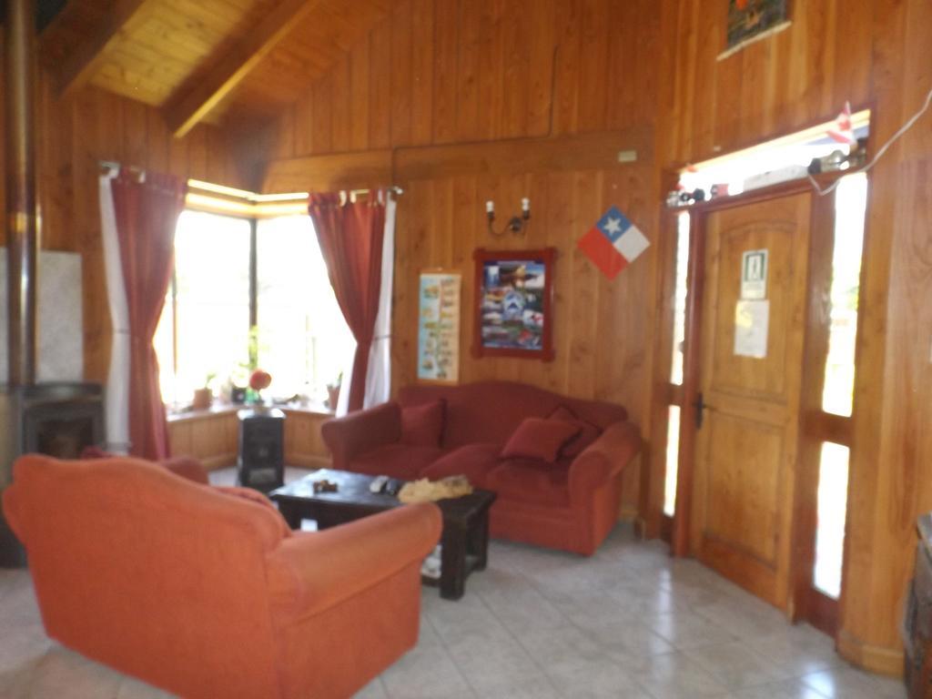 Hostal El Nogal 푸콘 외부 사진
