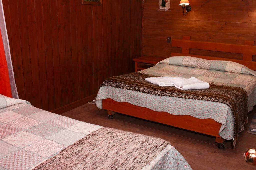 Hostal El Nogal 푸콘 외부 사진