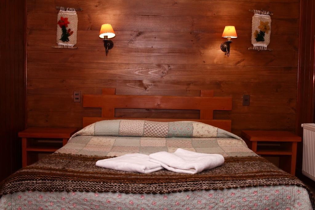 Hostal El Nogal 푸콘 외부 사진