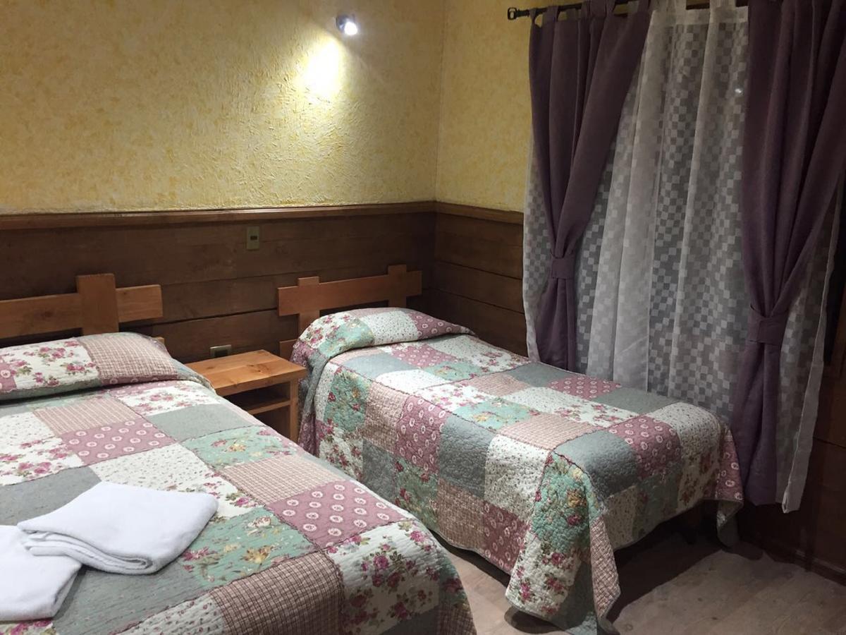 Hostal El Nogal 푸콘 외부 사진