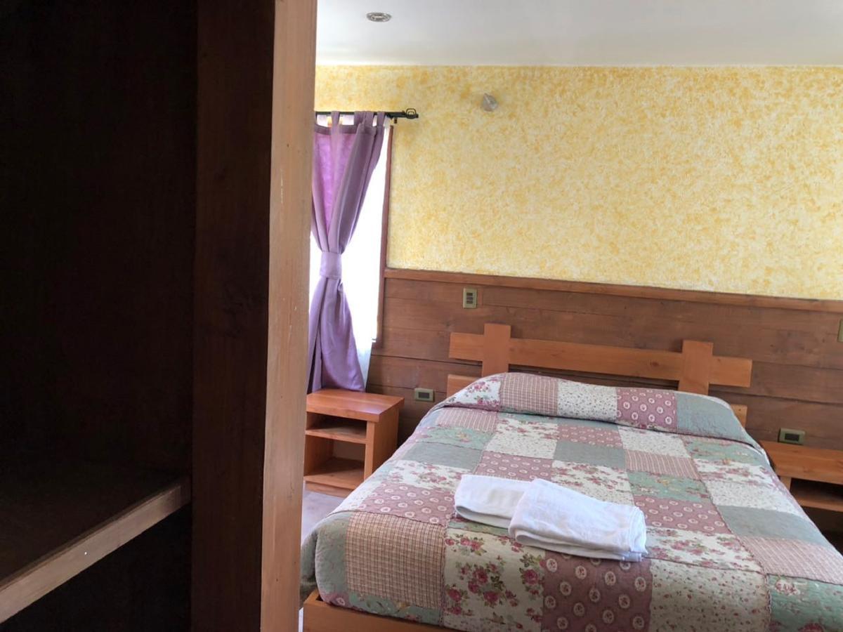 Hostal El Nogal 푸콘 외부 사진